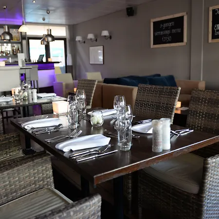 Fletcher - Restaurant De Cooghen Hotel 3*